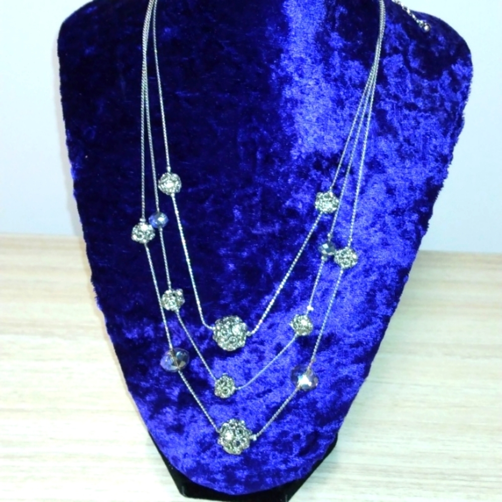 Three strand silvertone necklace nice beads
